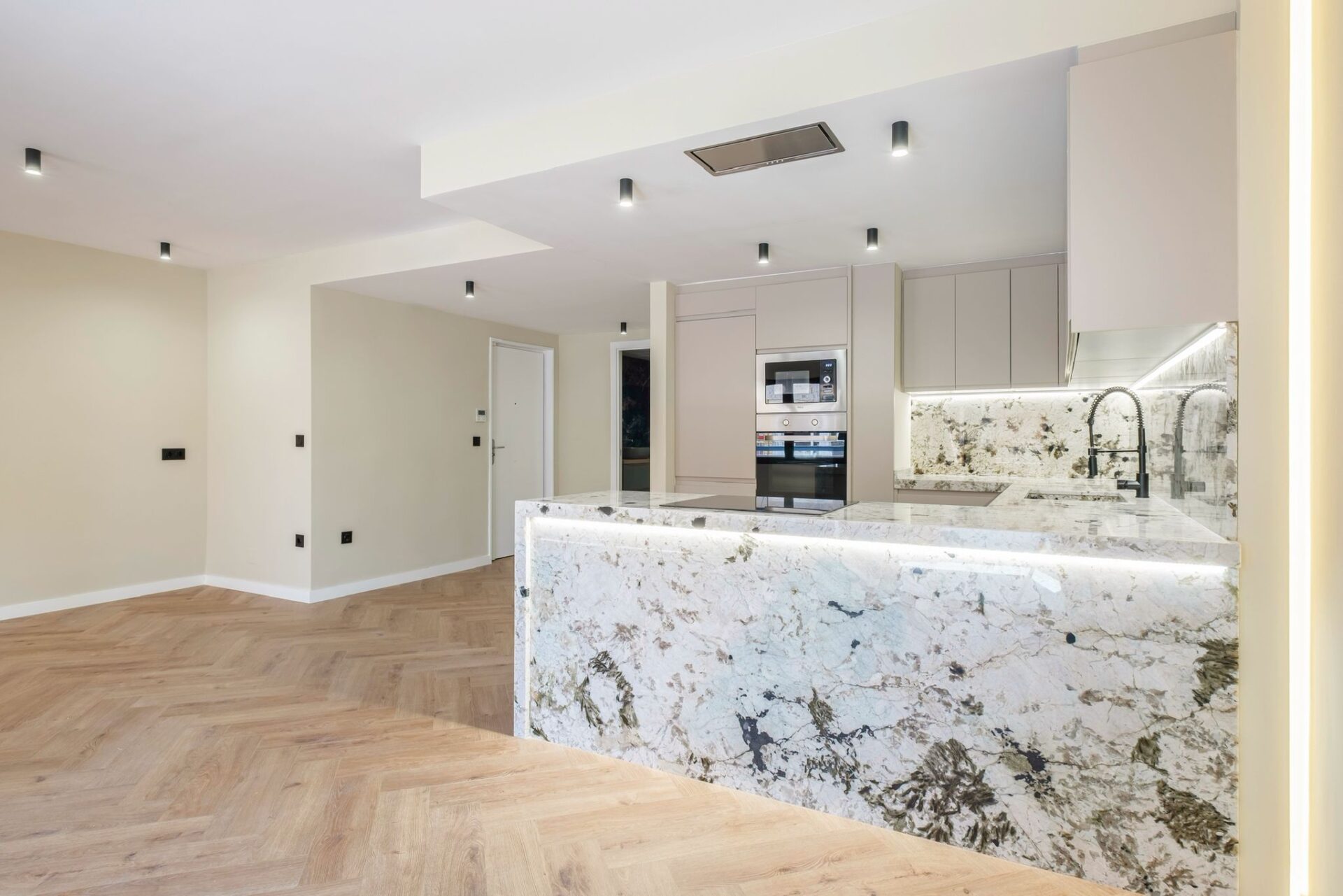 Vivienda en Alicante, Calle Médico Pascual